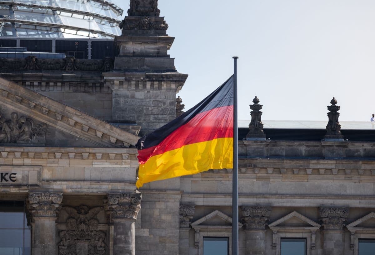 Best Cities in Germany for Nepali Students: Munich vs Berlin vs Hamburg - study abroad article by Espot International Education Consultancy
